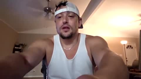 Snapshot of silverfox706 chatting on July 4, 5:57 am Jay Silverfox706 online show from July 4, 5:57 am