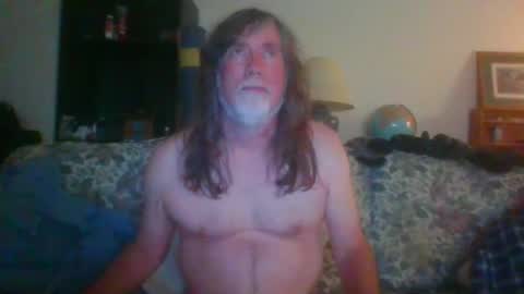 Snapshot of silverfunfox chatting on December 11, 4:18 am silverfunfox online show from December 11, 4:18 am