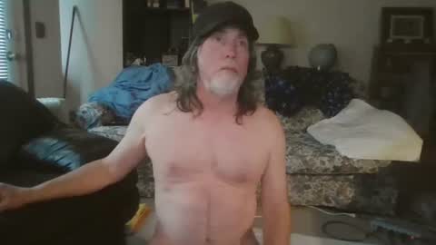 Snapshot of silverfunfox chatting on February 1, 8:29 pm silverfunfox online show from February 1, 8:29 pm