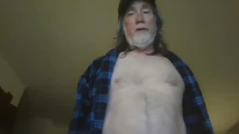 Snapshot of silverfunfox chatting on February 5, 3:55 am silverfunfox online show from February 5, 3:55 am