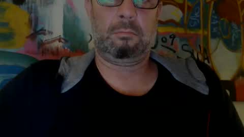 Snapshot of silversurfer1010 chatting on February 1, 8:05 pm Silver online show from February 1, 8:05 pm