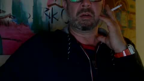 Snapshot of silversurfer1010 chatting on February 25, 10:50 pm Silver online show from February 25, 10:50 pm