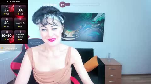 Snapshot of silvia_wallec chatting on March 10, 10:20 am Silvia Wallec online show from March 10, 10:20 am