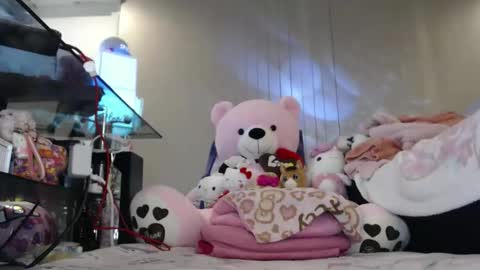 silviajpn online show from April 4, 2:47 pm