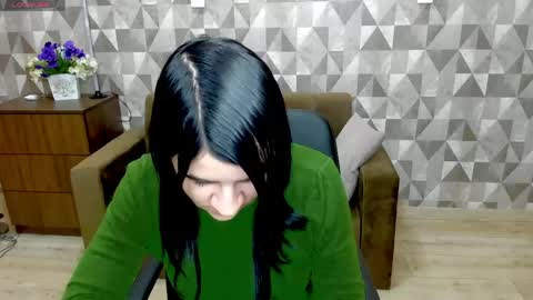 silviarosse online show from May 1, 11:15 am