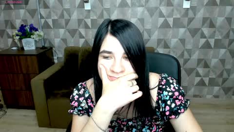 silviarosse online show from May 11, 4:04 pm