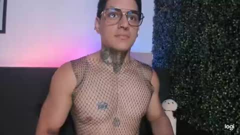 Snapshot of simon_cortes chatting on June 21, 11:13 am Simon Cortes online show from June 21, 11:13 am