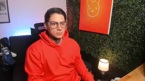 Snapshot of simon_cortes chatting on June 30, 11:22 am Simon Cortes online show from June 30, 11:22 am
