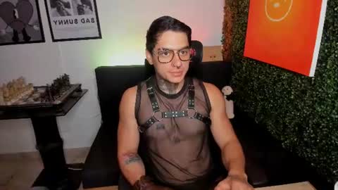 Snapshot of simon_cortes chatting on August 1, 11:42 am Simon Cortes online show from August 1, 11:42 am