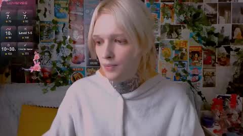 Simona online show from September 28, 9:09 pm