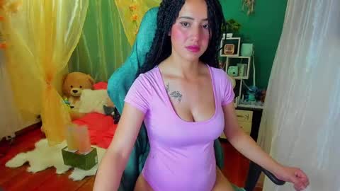 Simon Simpson          Modelo Independiente online show from September 11, 4:34 am