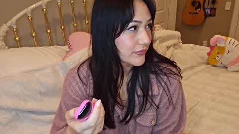 simonesighren online show from February 23, 7:17 am