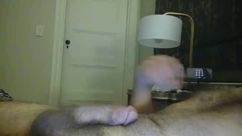 Snapshot of simonfrommelb chatting on October 28, 11:14 am simonfrommelb online show from October 28, 11:14 am