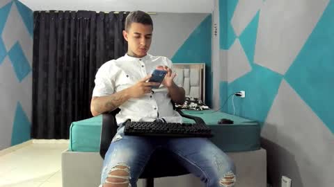 SIMON KELER online show from January 24, 10:19 pm