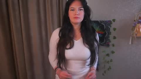 Flora online show from March 27, 8:30 pm