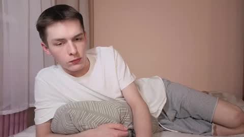 Simon online show from January 6, 7:50 pm