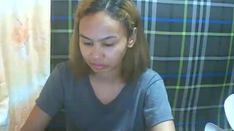 simply__me online show from March 1, 3:25 pm