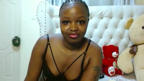 simply_eve1 online show from March 27, 12:16 am