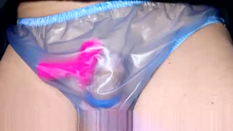 Snapshot of simson33 chatting on February 26, 9:53 am simson33 online show from February 26, 9:53 am