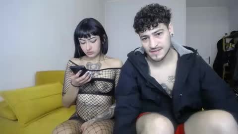 Sofi wed. - sat. 11am - 11 pm and Santi with Sofi sun.. - tue. 11 am - 5 pm  europe online show from November 21, 10:14 am