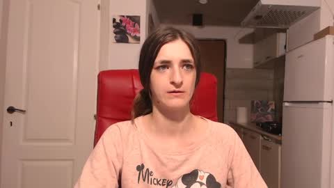 simyhvn online show from April 3, 5:00 pm