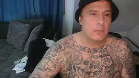 Snapshot of sinalco1975 chatting on September 23, 4:15 am sinalco1975 online show from September 23, 4:15 am