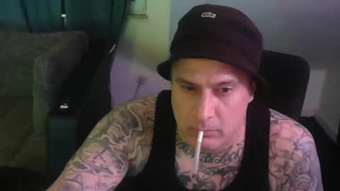 Snapshot of sinalco1975 chatting on October 22, 2:56 am sinalco1975 online show from October 22, 2:56 am