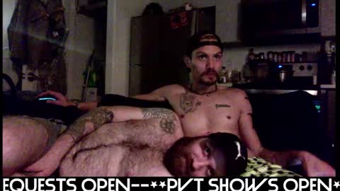 Snapshot of sinamaxx chatting on December 3, 6:04 am sinamaxx online show from December 3, 6:04 am