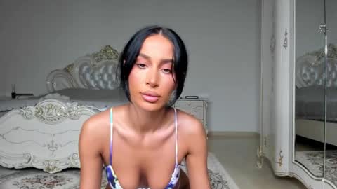 C online show from December 2, 8:37 pm