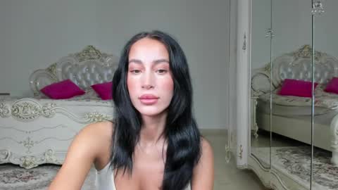 C online show from April 12, 9:31 pm