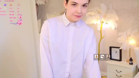 Snapshot of sindell_cryell chatting on May 8, 12:10 pm sindell_cryell online show from May 8, 12:10 pm