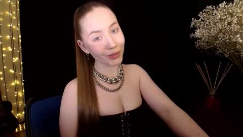 Snapshot of sindiwatsoon chatting on March 11, 5:19 pm Sindi online show from March 11, 5:19 pm