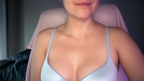 Sindra online show from September 9, 11:26 pm