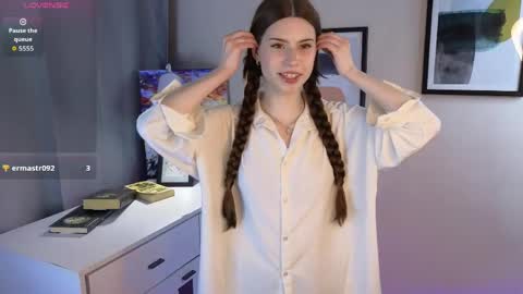 Snapshot of sindy_sen chatting on May 23, 4:11 pm Alice online show from May 23, 4:11 pm