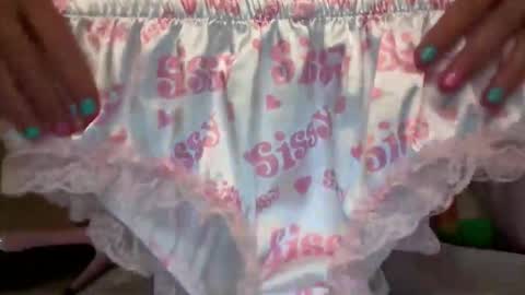 Sindy SissyEnglish Spanish online show from May 28, 9:12 pm