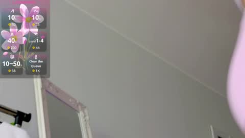 Snapshot of sinful_kittyy chatting on May 11, 11:38 am Kate online show from May 11, 11:38 am