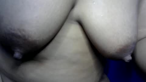 Snapshot of sinful_slut88 chatting on May 27, 5:15 am sinful_slut88 online show from May 27, 5:15 am