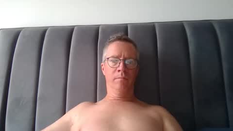 Snapshot of sinfulpulse69 chatting on June 2, 6:04 am sinfulpulse69 online show from June 2, 6:04 am