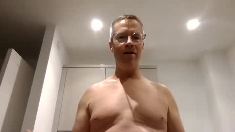 Snapshot of sinfulpulse69 chatting on June 5, 9:53 pm sinfulpulse69 online show from June 5, 9:53 pm