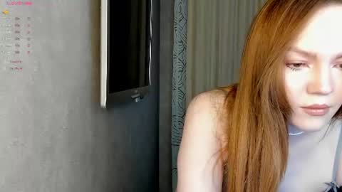 Snapshot of sinfulsmile_ chatting on June 21, 4:26 am Ivy online show from June 21, 4:26 am