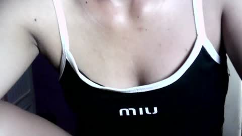 single_momxx online show from August 4, 3:03 pm