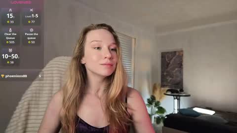Snapshot of sinner_eve chatting on May 22, 3:13 am Aurora online show from May 22, 3:13 am