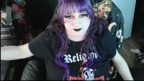 Snapshot of sinstresshemlock chatting on April 26, 1:36 am Sinstress hemlock online show from April 26, 1:36 am
