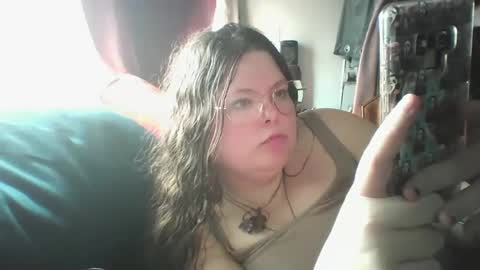 Siofra online show from March 2, 6:08 pm