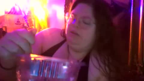 Siofra online show from September 18, 8:05 am