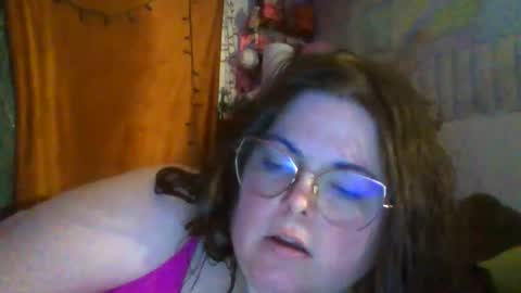 Siofra online show from April 4, 7:55 pm