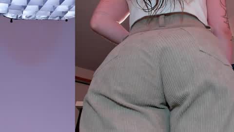 Snapshot of siouxsie_cenobite chatting on April 23, 11:09 am Siouxsie online show from April 23, 11:09 am