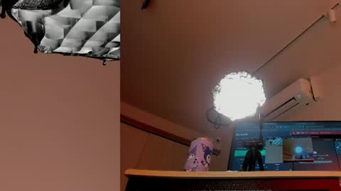 Snapshot of siouxsie_cenobite chatting on July 11, 10:51 am Siouxsie online show from July 11, 10:51 am
