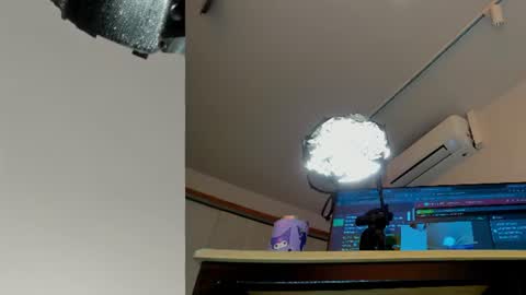 Snapshot of siouxsie_cenobite chatting on July 22, 10:40 am Siouxsie online show from July 22, 10:40 am