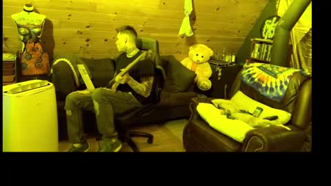 Dustbunnyfoofoo online show from September 9, 12:10 am